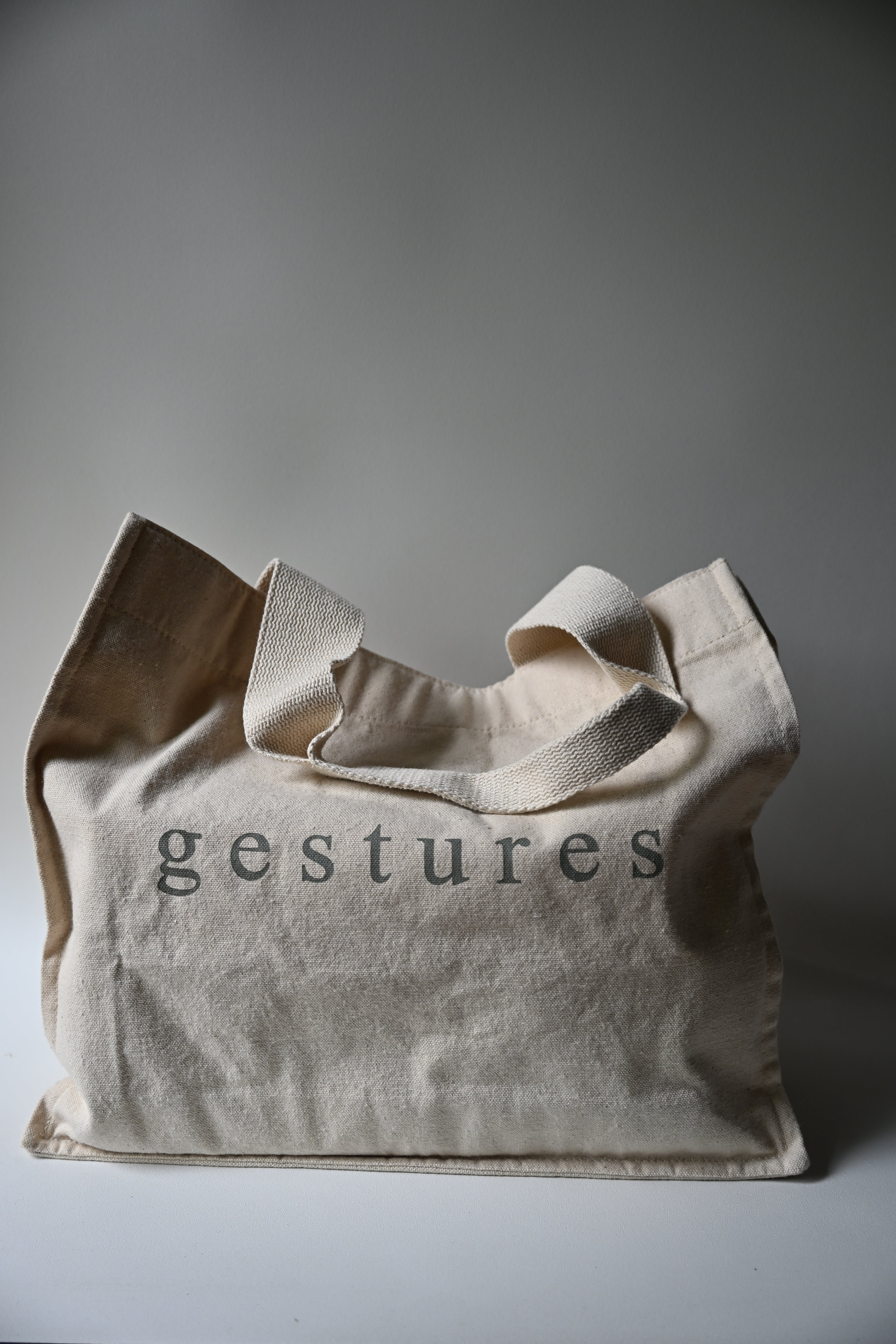 gestures tote bag